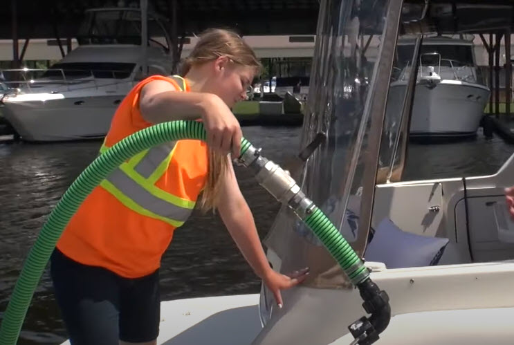 Boat Holding Tank Cleaning With Noflex Digestor | DunnyDoo